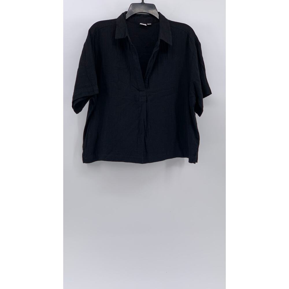 Gap Women's Black Solid Lightweight Split-Neck Sh… - image 1